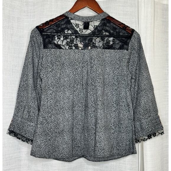 Free People Sz 10 3/4 Sleeve Blouse Black Gray Leopard Print Lace Button Front - Picture 4 of 6